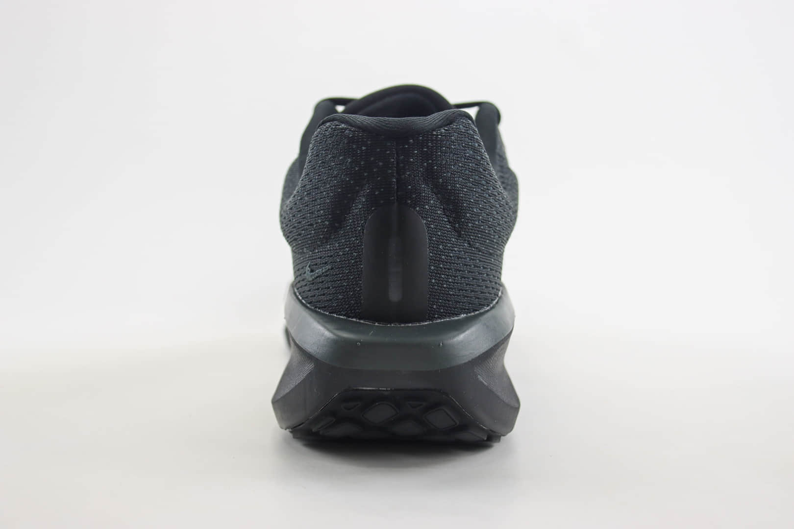 耐克Nike Air Zoom Winflo 11纯原版本黑色网面跑鞋 莆田耐克货源 货号：FJ9509-002