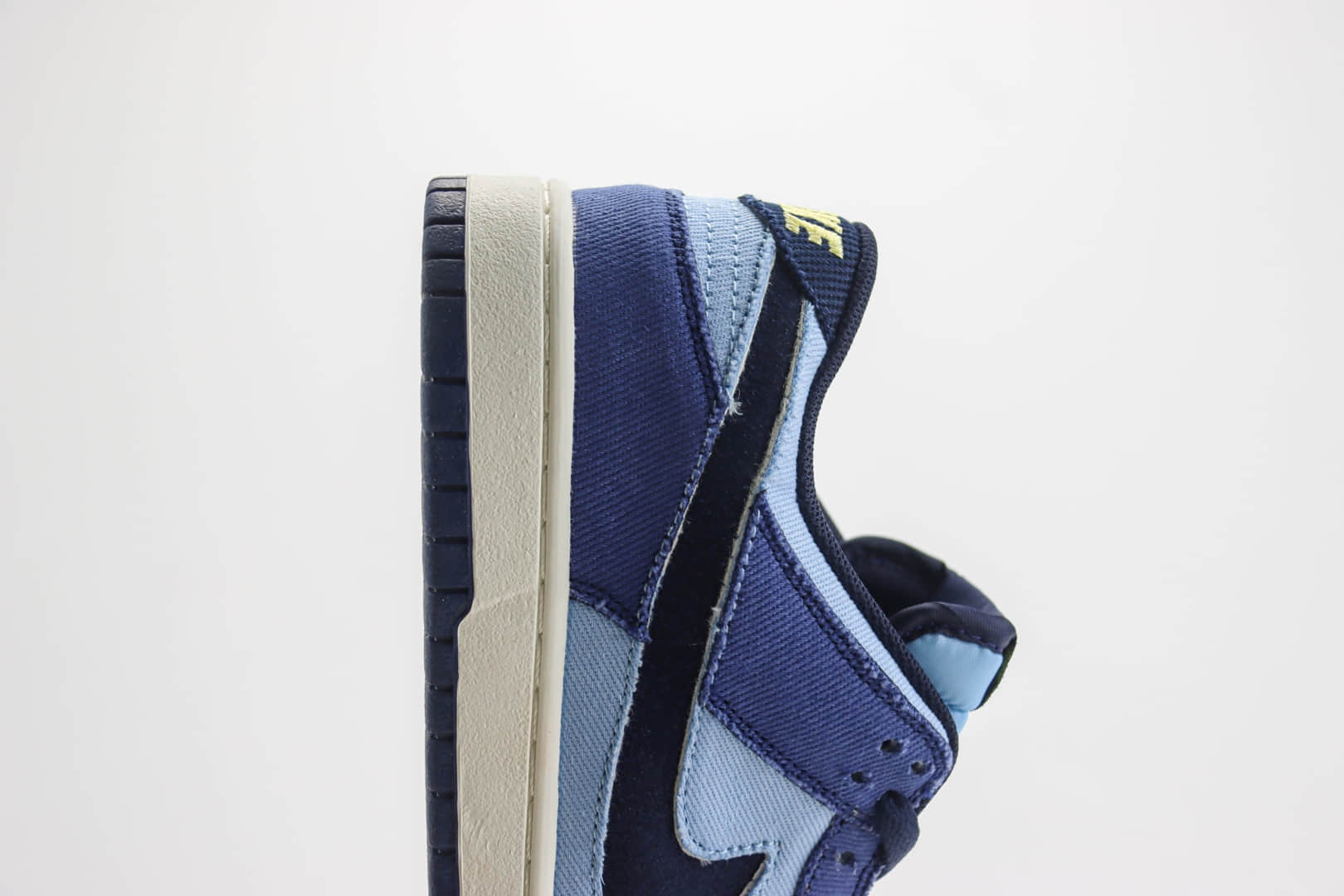 耐克Nike SB Dunk Low纯原版本低帮SB Dunk帆布蓝滑板板鞋 莆田耐克货源 货号:HF3141-400