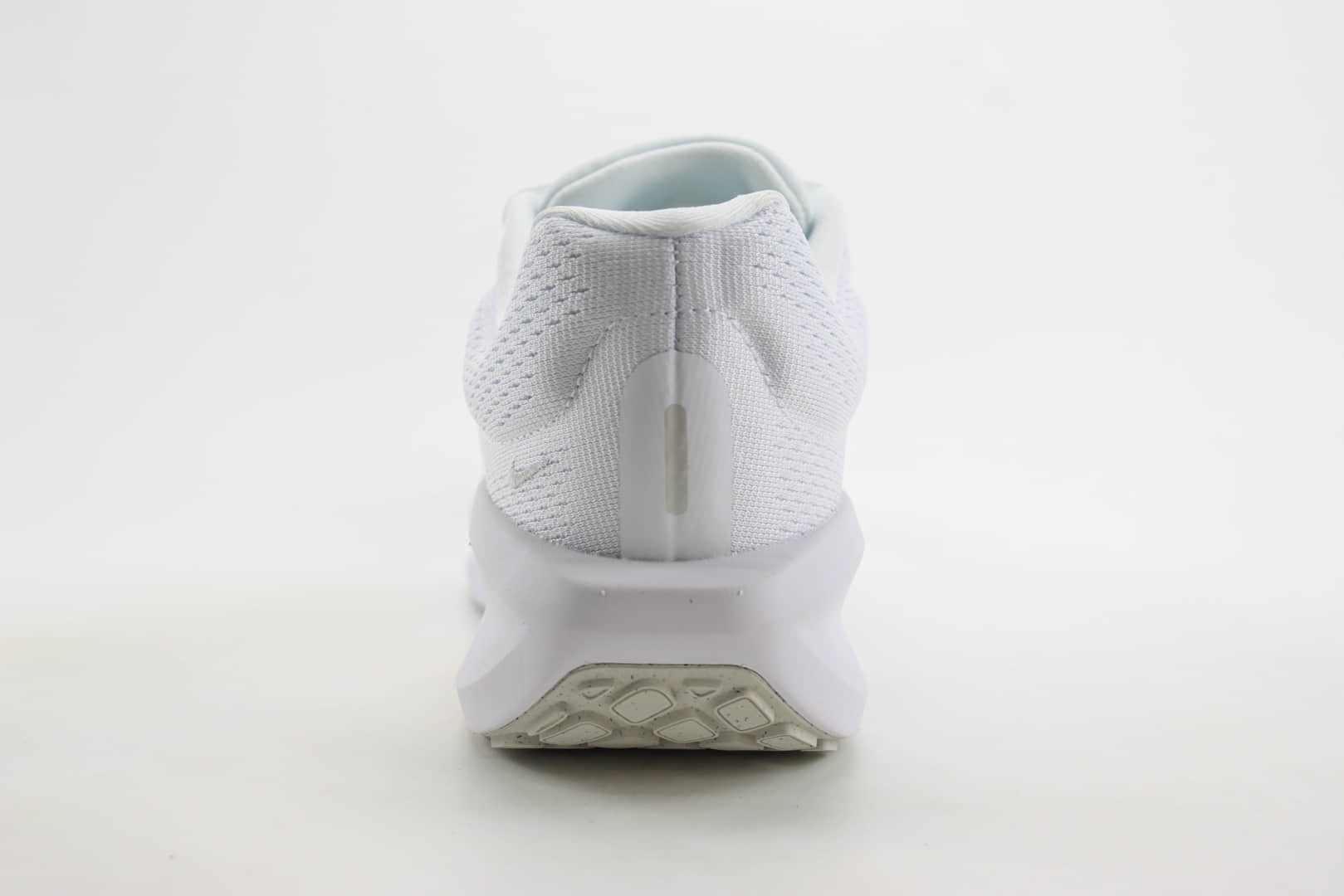 耐克Nike Air Zoom Winflo 11纯原版本纯白网面跑鞋 莆田耐克货源 货号：FJ9509-100