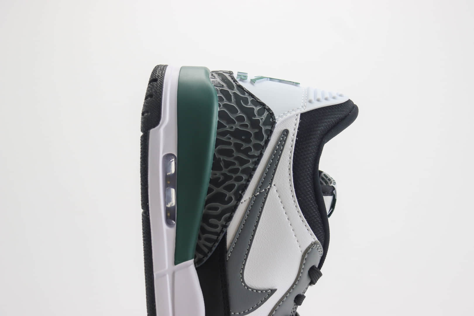 乔丹Air Jordan Legacy 312 Low纯原版本黑白绿AJ312三合一篮球鞋 莆田AJ货源 货号：CD7069-131