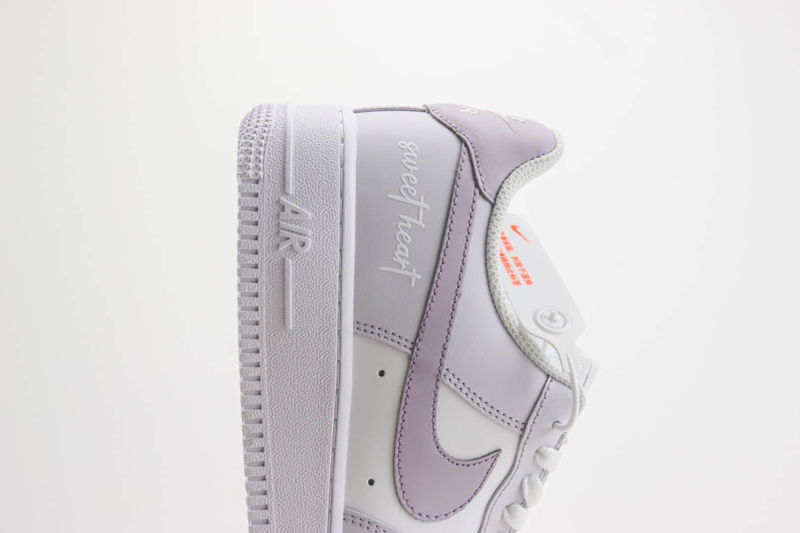 耐克Nike Air Force 1纯原版本低帮空军一号白灰紫色情人节签名款板鞋 莆田空军一号货源 货号:DY8899-004 耐克Nike Air Force 1纯原版本低帮空军一号白灰紫色情人节签名款板鞋 莆田空军一号货源 货号:DY8899-004