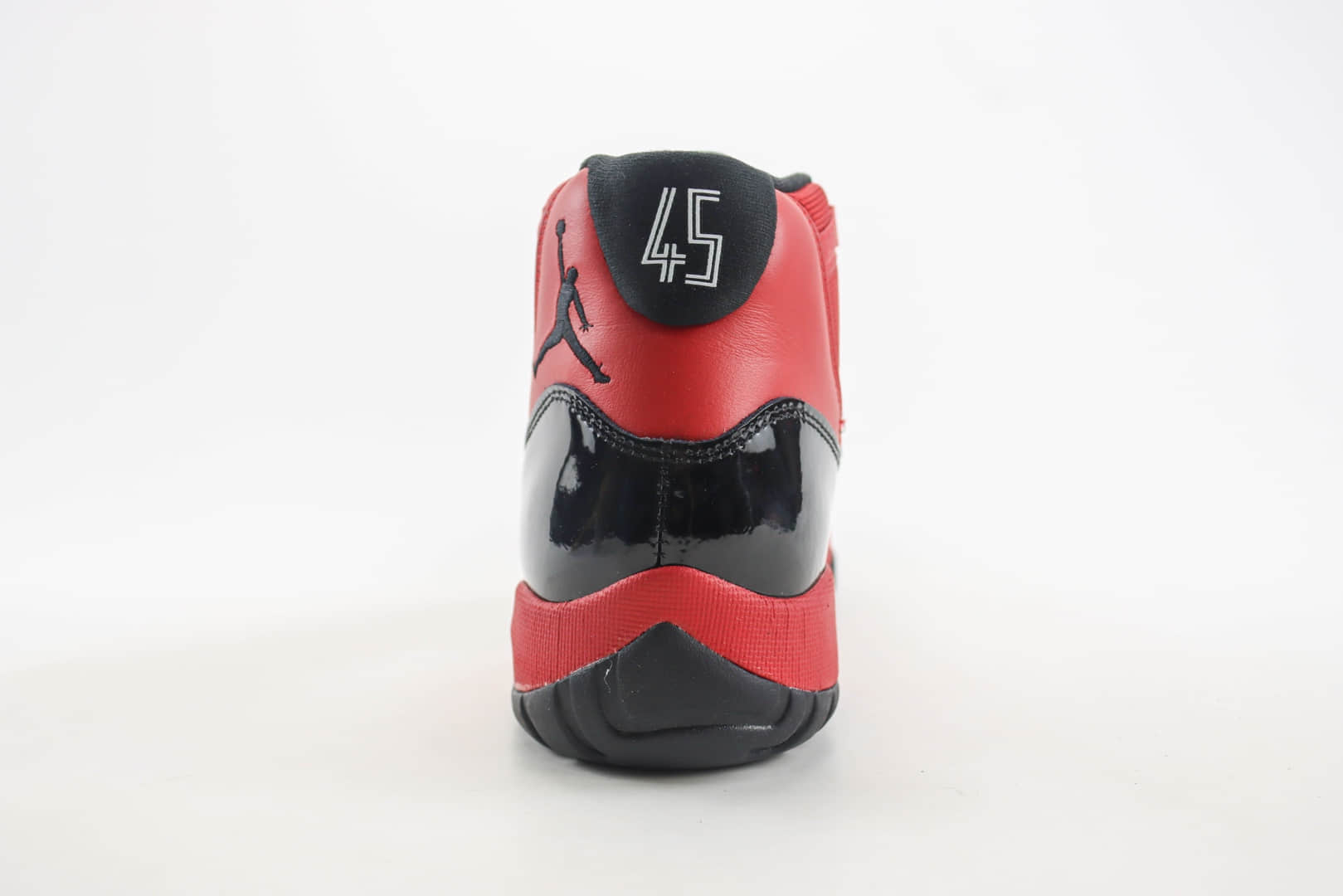 乔丹Air Jordan AJ11 Retro纯原版本高帮AJ11复刻黑红篮球鞋 莆田AJ球鞋 货号:CT8012-600 乔丹Air Jordan AJ11 Retro纯原版本高帮AJ11复刻黑红篮球鞋 莆田AJ球鞋 货号:CT8012-600