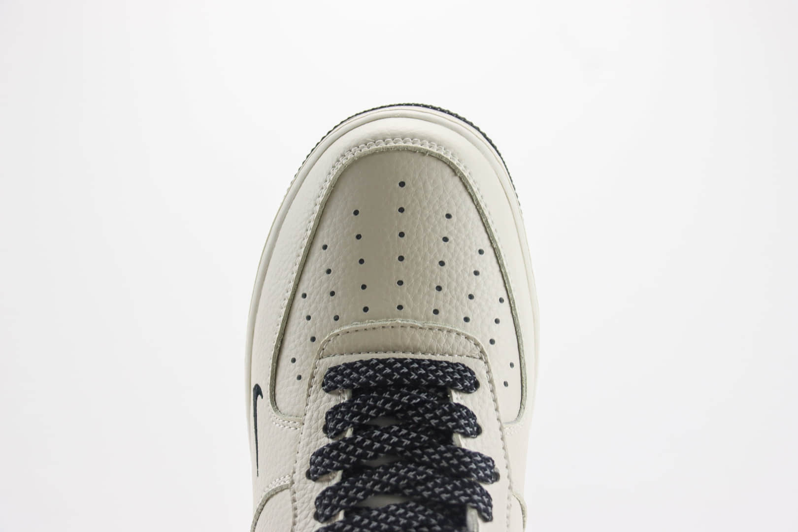 耐克Nike Air Force 1纯原版本空军一号AF1米黑色条纹码低帮板鞋 莆田耐克代理 货号：CU1836-962