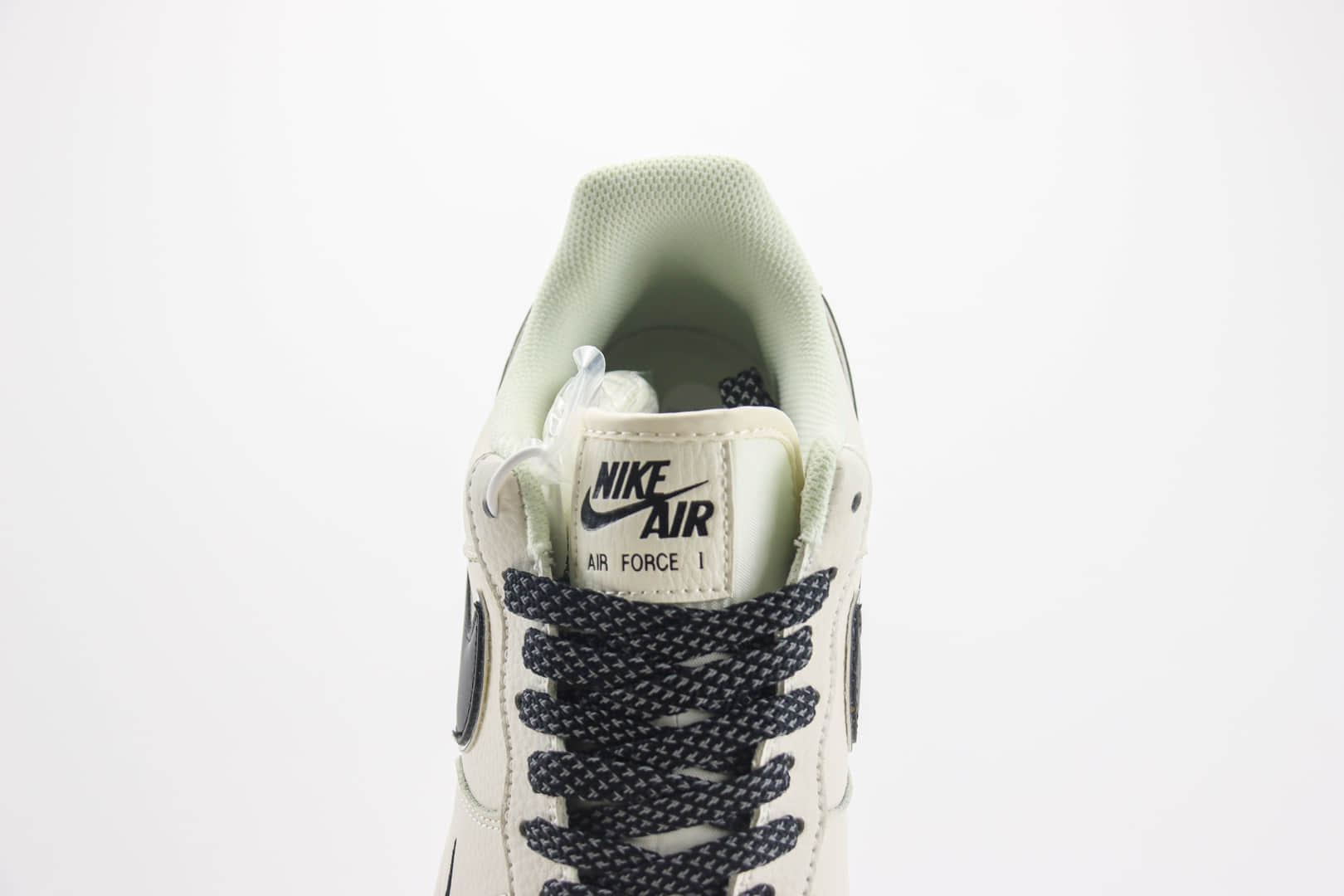 耐克Nike Air Force 1纯原版本空军一号AF1米黑色条纹码低帮板鞋 莆田耐克代理 货号：CU1836-962