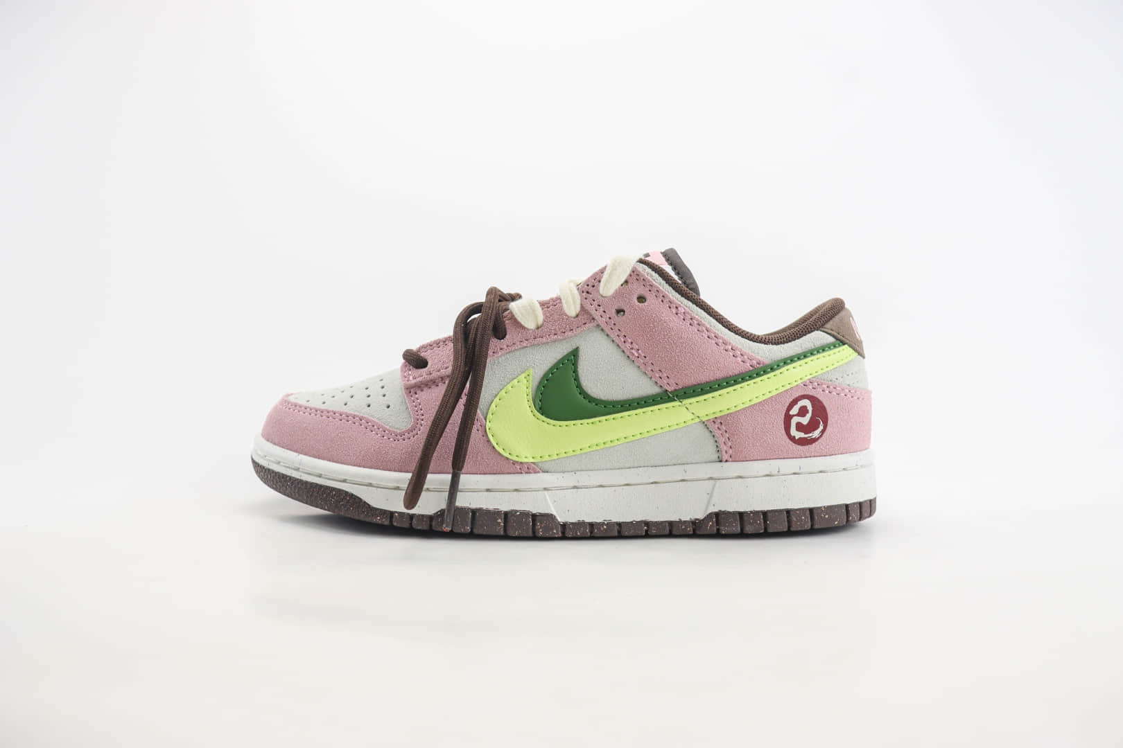 耐克Nike SB Dunk Low纯原版本低帮SB Dunk蛇年限定粉蛇滑板板鞋 莆田耐克货源 货号：HV1799-161