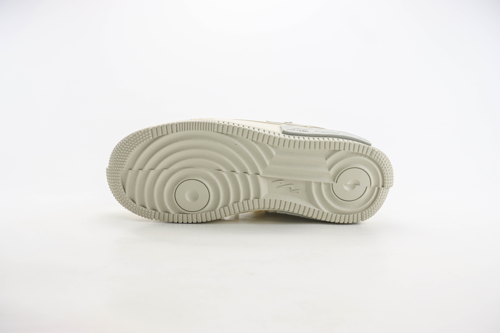 耐克Nike Air Force 1 Low Fontanka纯原版本空军一号AF1丰塔卡涂鸦表情包解构抽绳板鞋 莆田耐克工厂 货号：DV6984-001