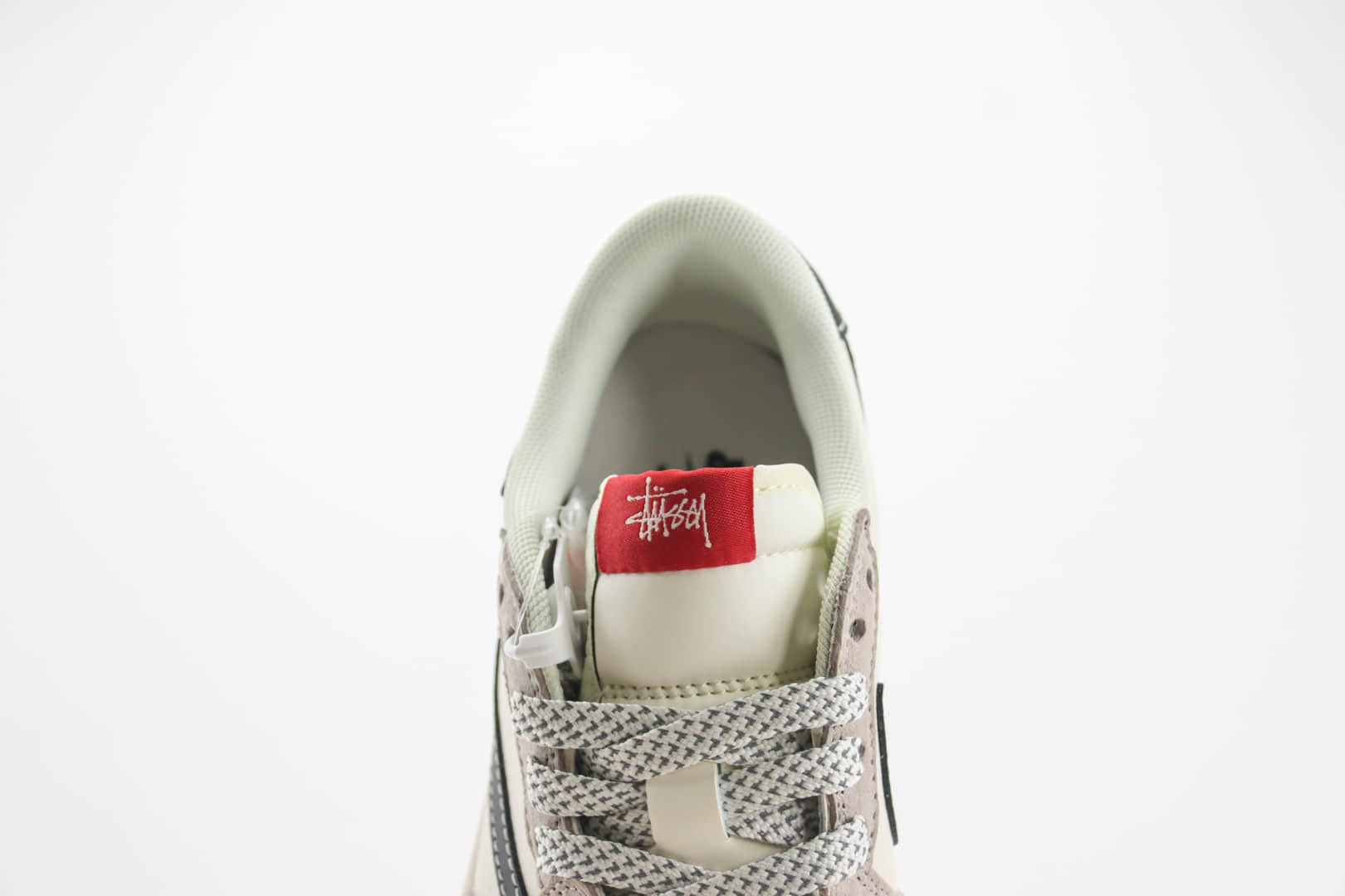 乔丹Stussy x Air Jordan 1 Low纯原版本斯图西联名AJ1白浅咖黑勾板鞋 莆田AJ货源 货号:SJ2068-131