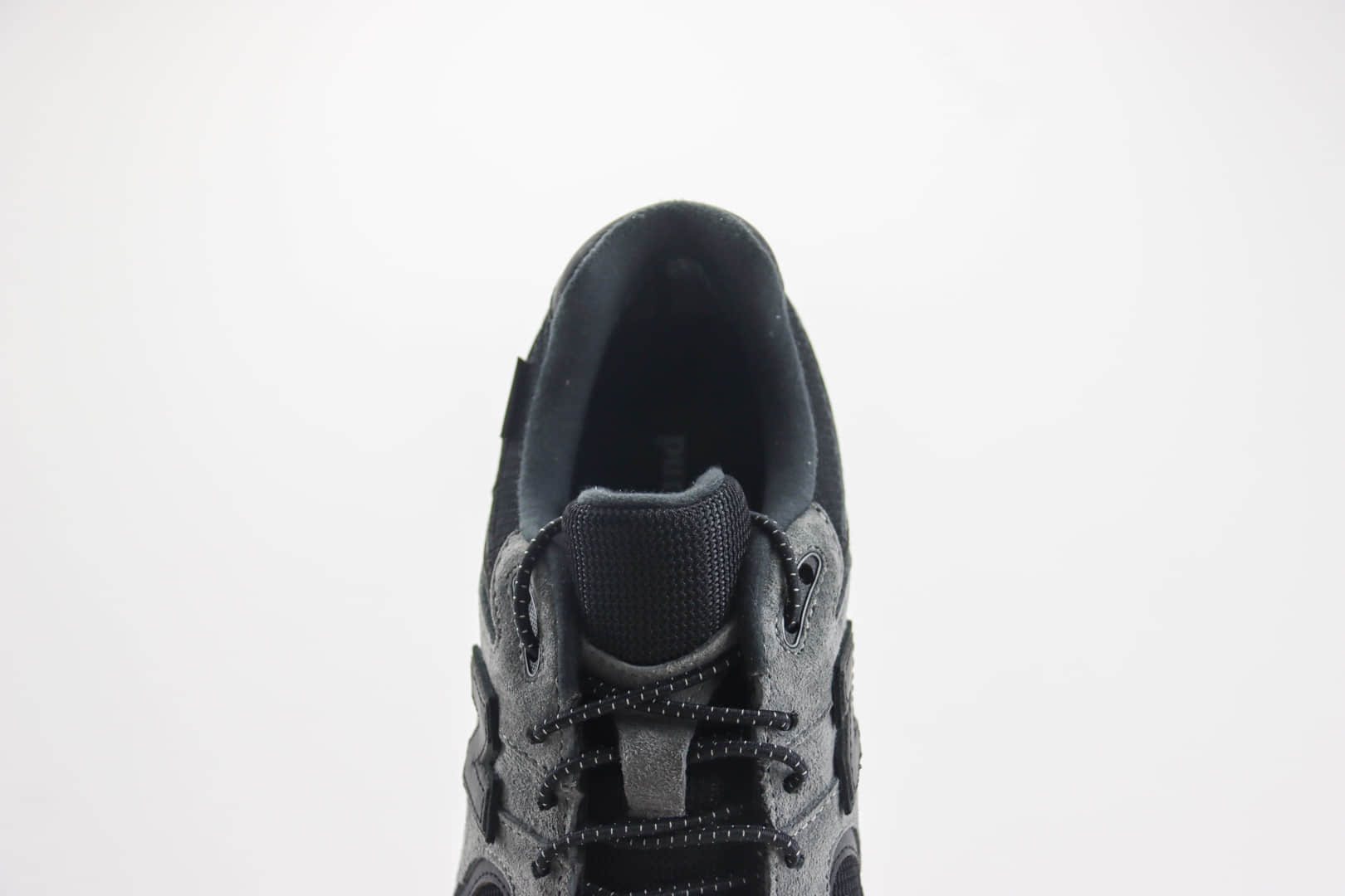 新百伦New Balance 2002R纯原版本NB2002R灰黑色复古运动跑步鞋 莆田新百伦货源 货号：M2002RXZ