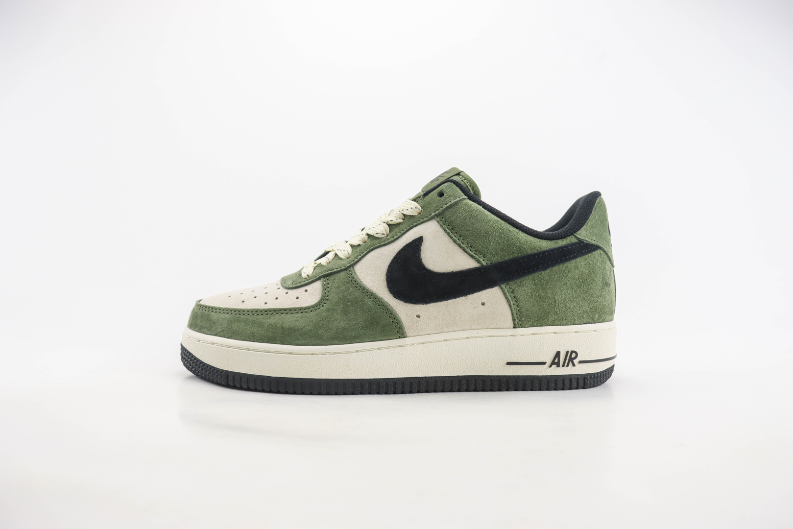 耐克Nike Air Force 1 Low纯原版本空军一号AF1白绿黑勾麂皮板鞋 莆田耐克工厂 货号:DI3966-023
