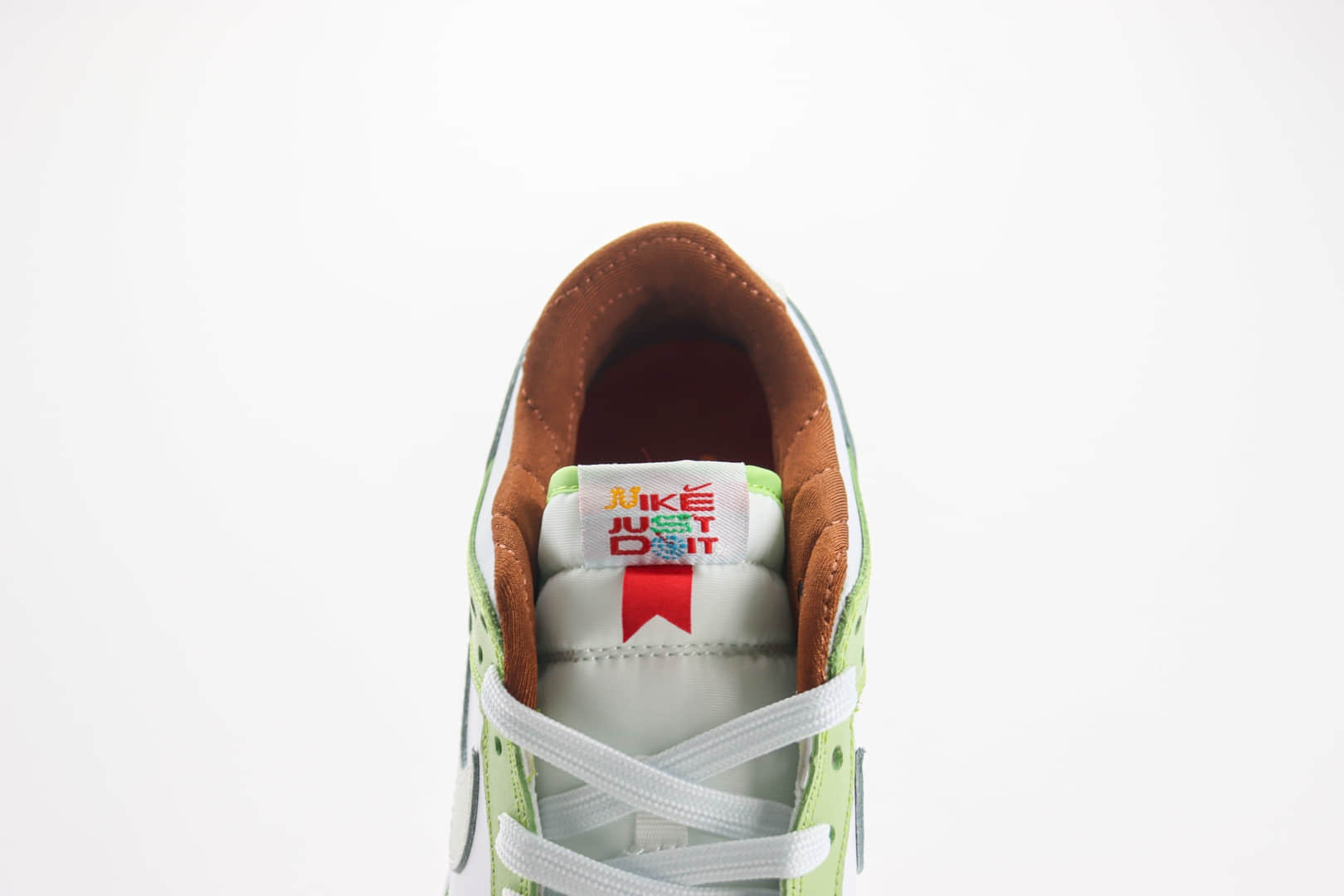 耐克Nike SB Dunk Low纯原版本低帮SB Dunk白绿棕滑板板鞋 莆田耐克代理 货号：HV6001-101