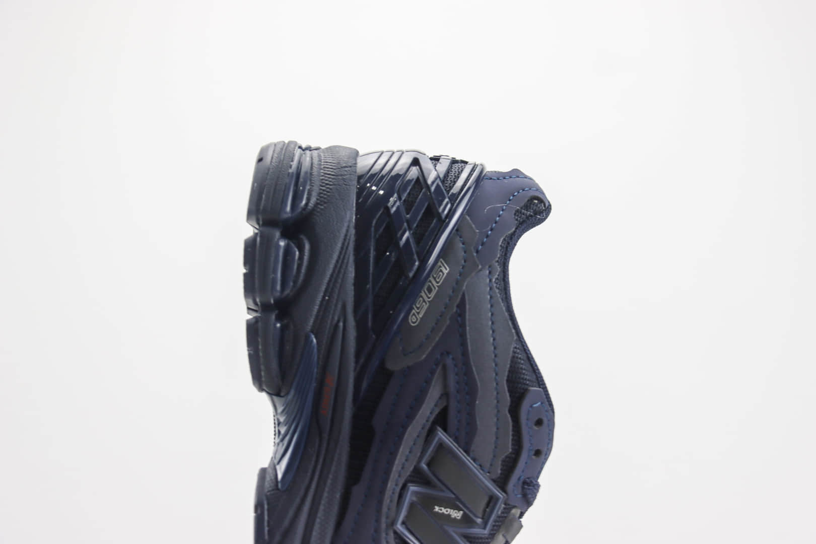 新百伦New Balance 1906纯原版本藏蓝色NB1906复古慢跑鞋 莆田复刻鞋货源 货号:M1906DI