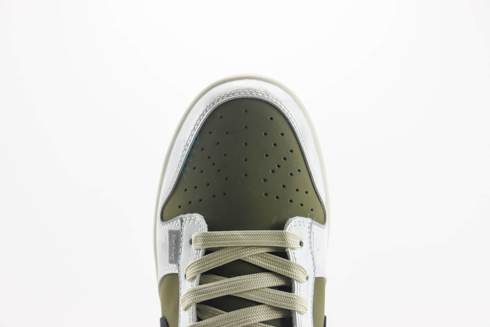 耐克Nike SB Dunk Low纯原版本低帮SB Dunk匿名玩家404军绿白黑休闲板鞋 莆田耐克货源 货号：GW1220-010