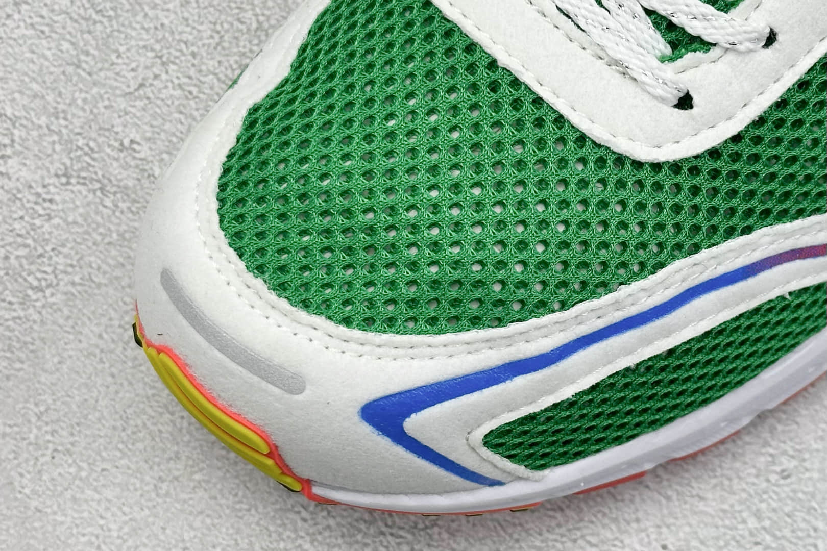 阿迪达斯adidas originals Neftenga纯原版本红黄绿马拉松网面超轻透气跑步鞋 莆田阿迪达斯货源 货号：JI0494