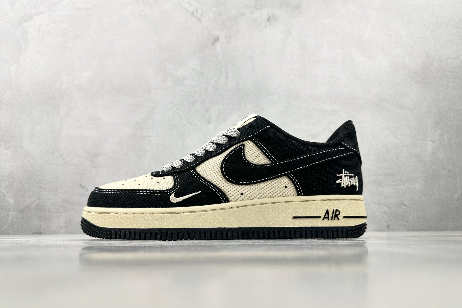 耐克Stussy x Nike Air Force 1'07纯原版本斯图西联名空军一号AF1米黑棉麻低帮板鞋 莆田耐克货源 货号:XX3168-156