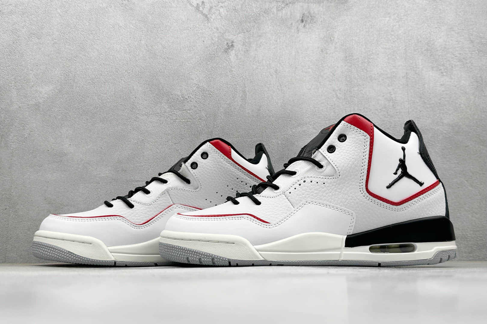 乔丹Air Jordan Courtside 23纯原版本AJ23白黑红复古篮球鞋 莆田AJ工厂 货号：HV1808-101