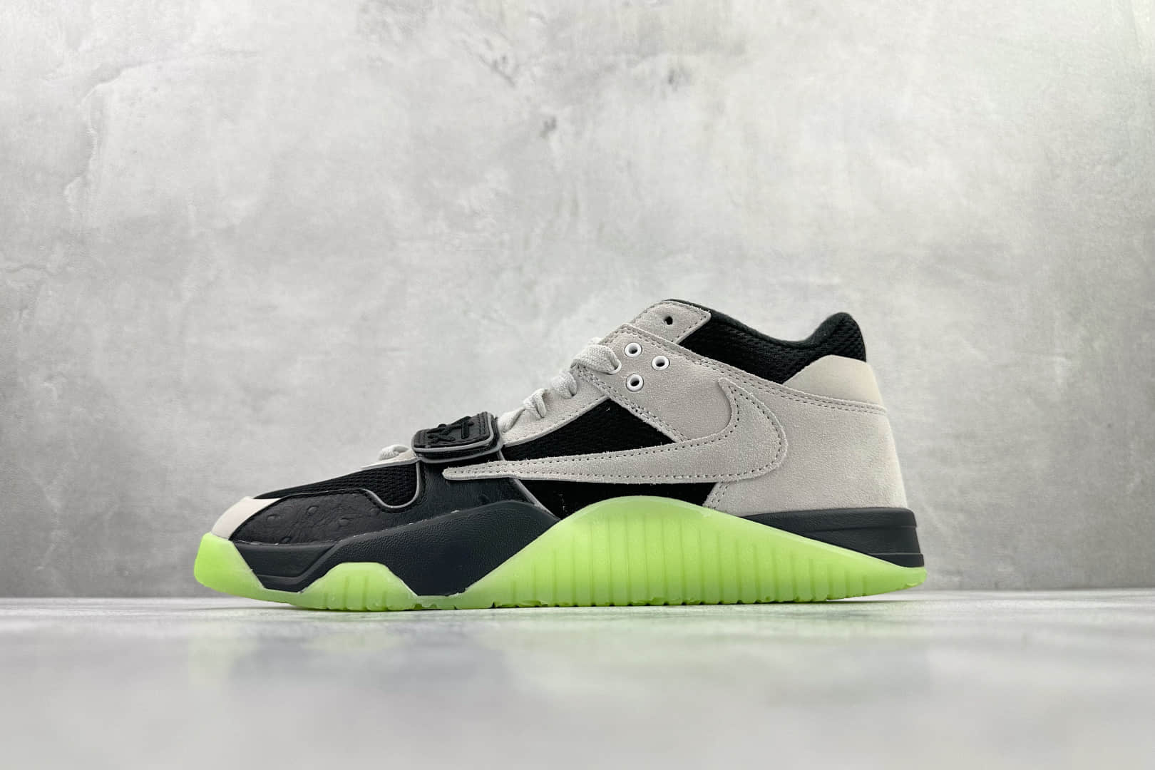 乔丹Travis Scott x Air Jordan Jumpman Jack纯原版本TS联名AJ黑绿色倒钩篮球鞋 莆田AJ货源 货号：IH7971-001