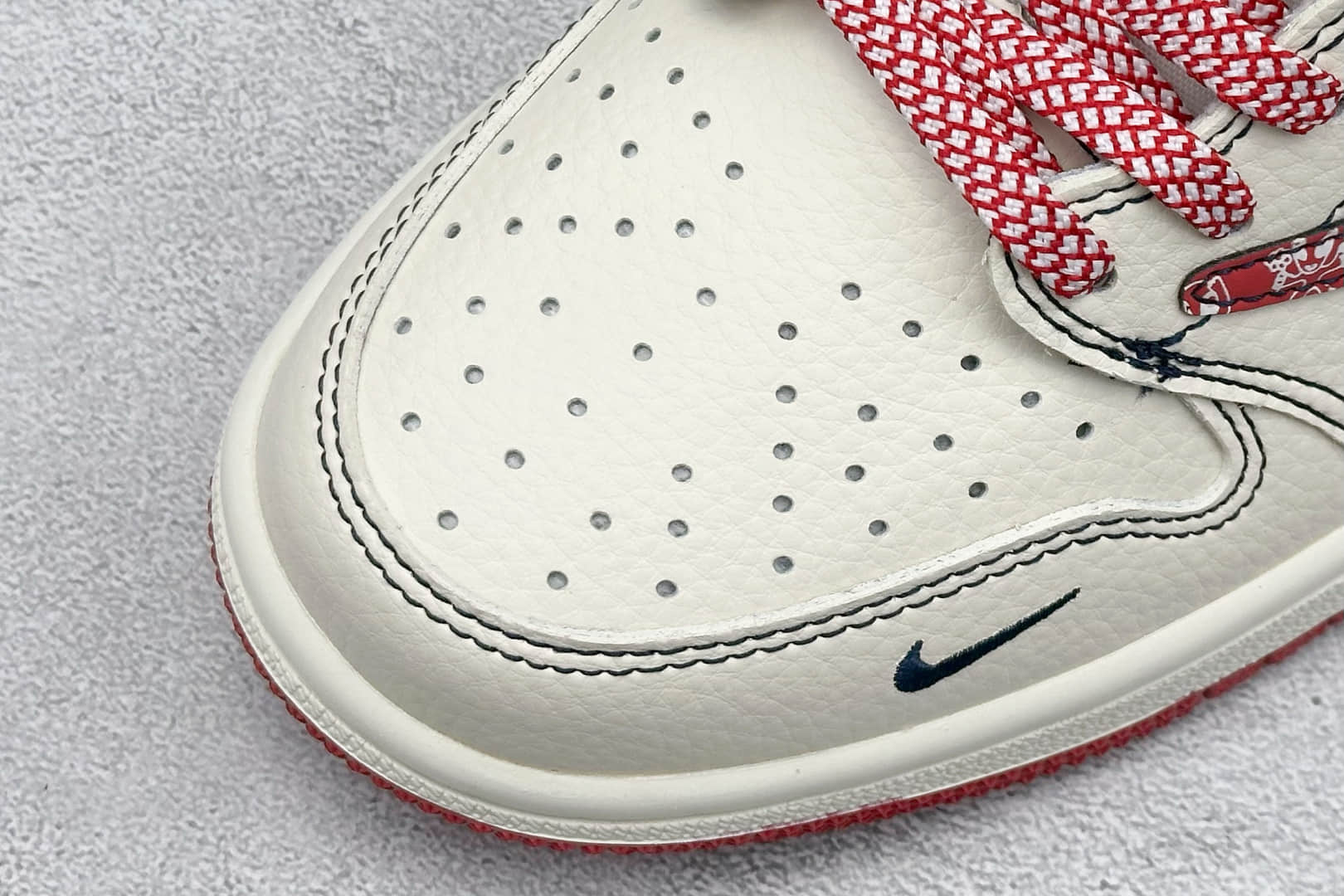 乔丹Balenciaga x Air Jordan 1 Low纯原版本巴黎世家联名AJ1定制配色倒钩板鞋 莆田AJ批发 货号：DS2025-001