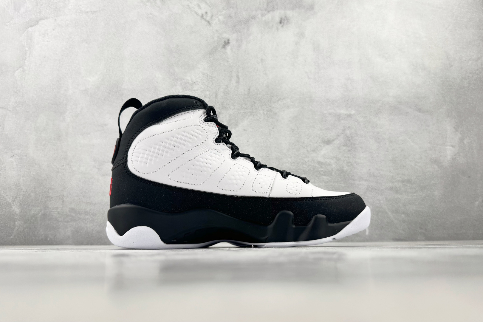 Jordan Air Jordan 9 Retro OG 黑白 纯原版本 实拍图 2