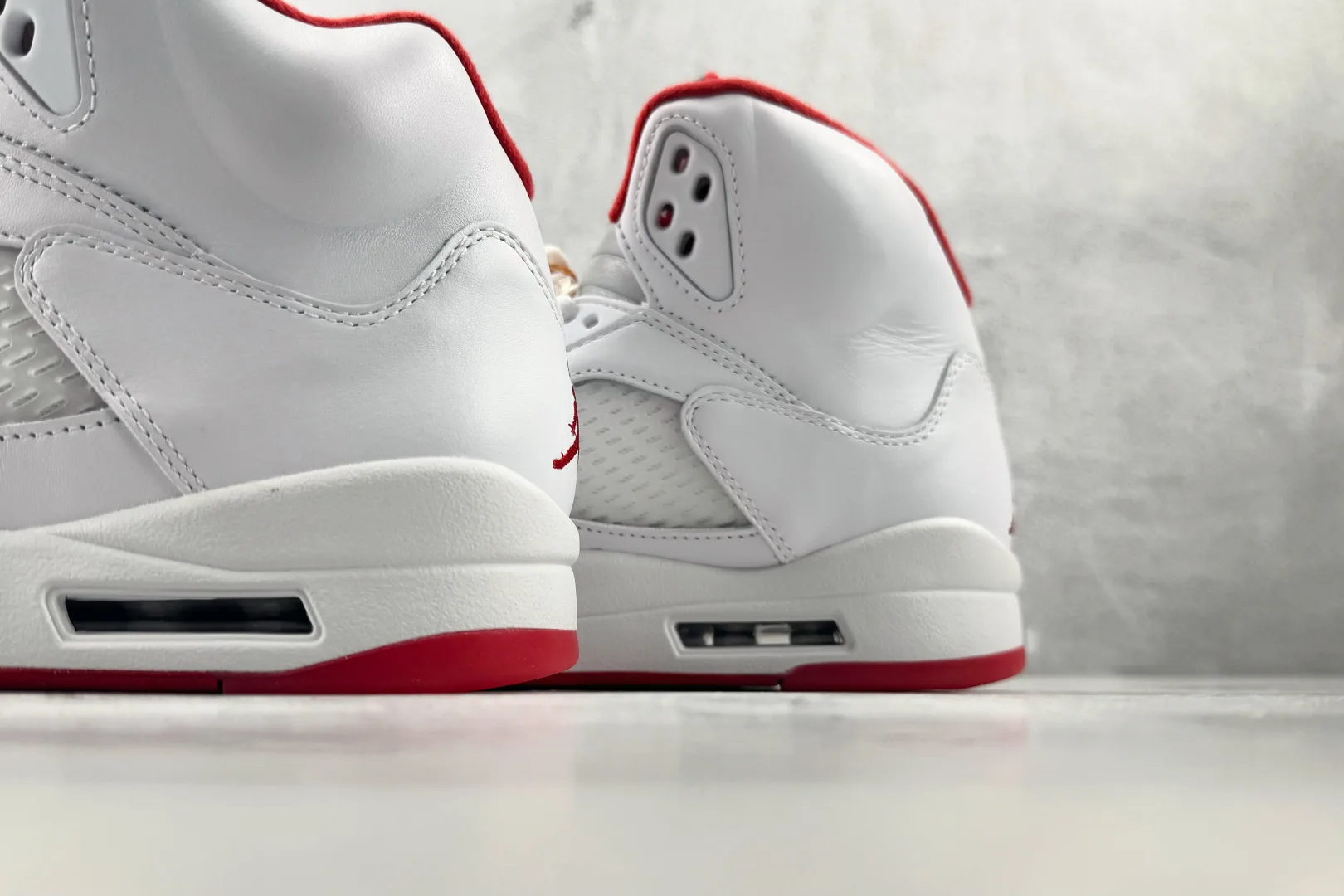 乔丹Jordan Air Jordan 5 “Sunset”AJ5白色男子高帮文化篮球鞋纯原版本 货号：IV5678-102