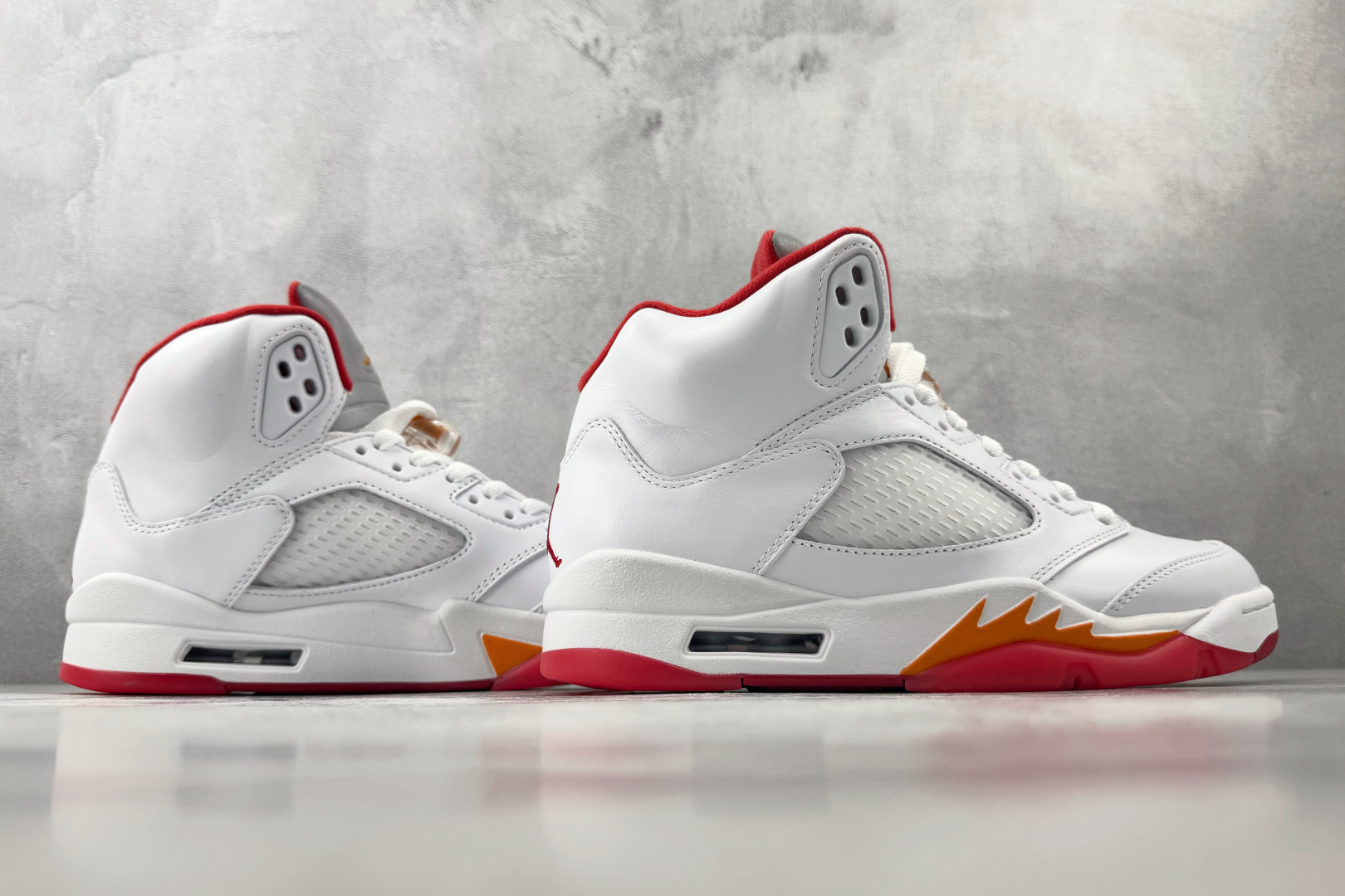 乔丹Jordan Air Jordan 5 “Sunset”AJ5白色男子高帮文化篮球鞋纯原版本 货号:IV5678-102