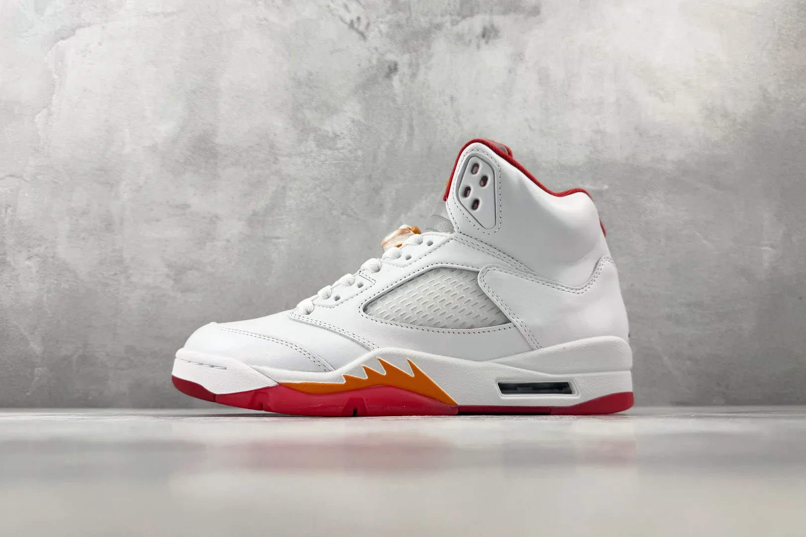 乔丹Jordan Air Jordan 5 “Sunset”AJ5白色男子高帮文化篮球鞋纯原版本 货号：IV5678-102