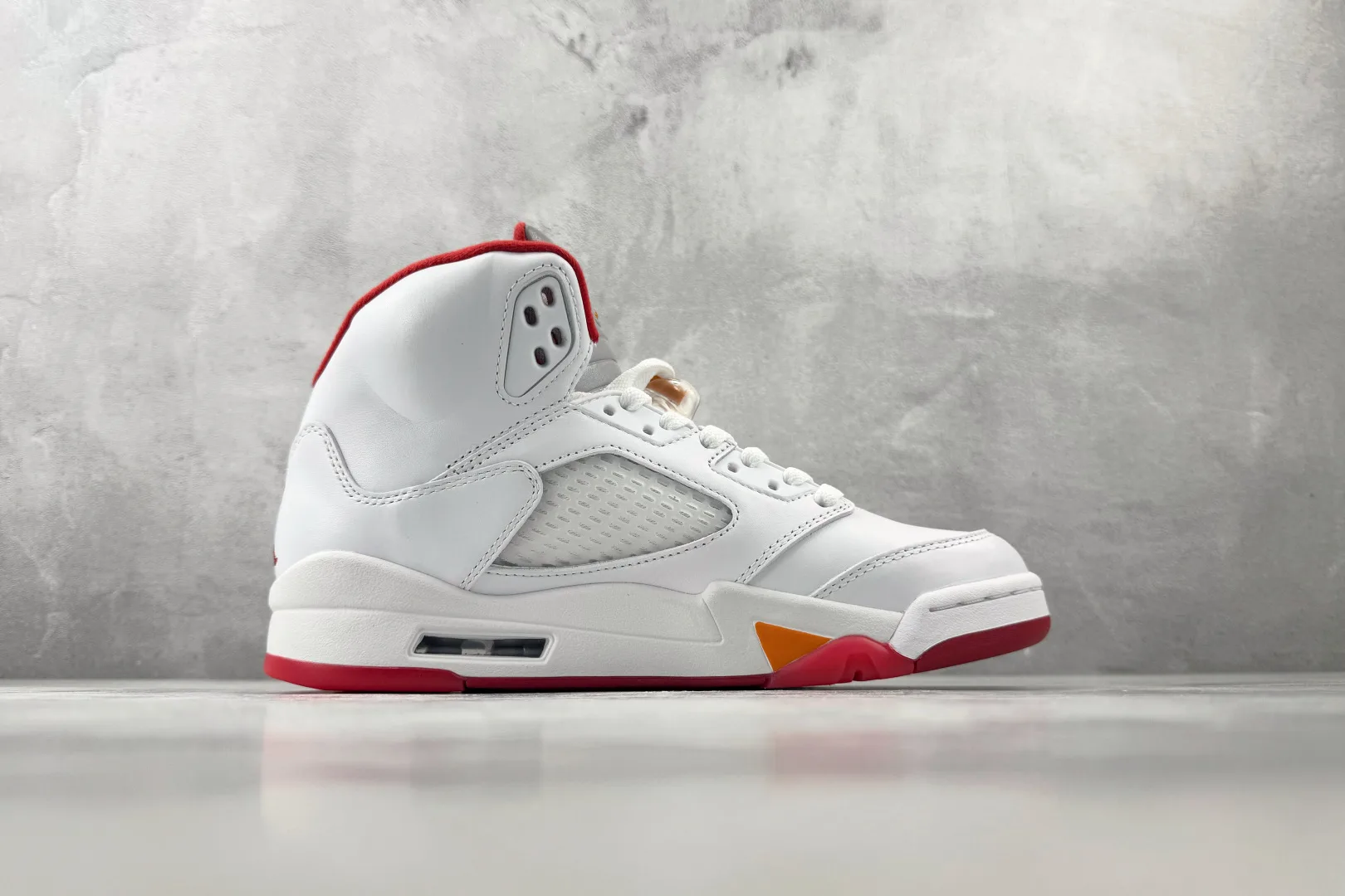 乔丹Jordan Air Jordan 5 “Sunset”AJ5白色男子高帮文化篮球鞋纯原版本 货号：IV5678-102