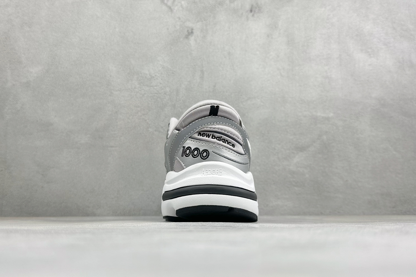新百伦New Balance NB 1000 银色纯原版本 货号：U10001PD
