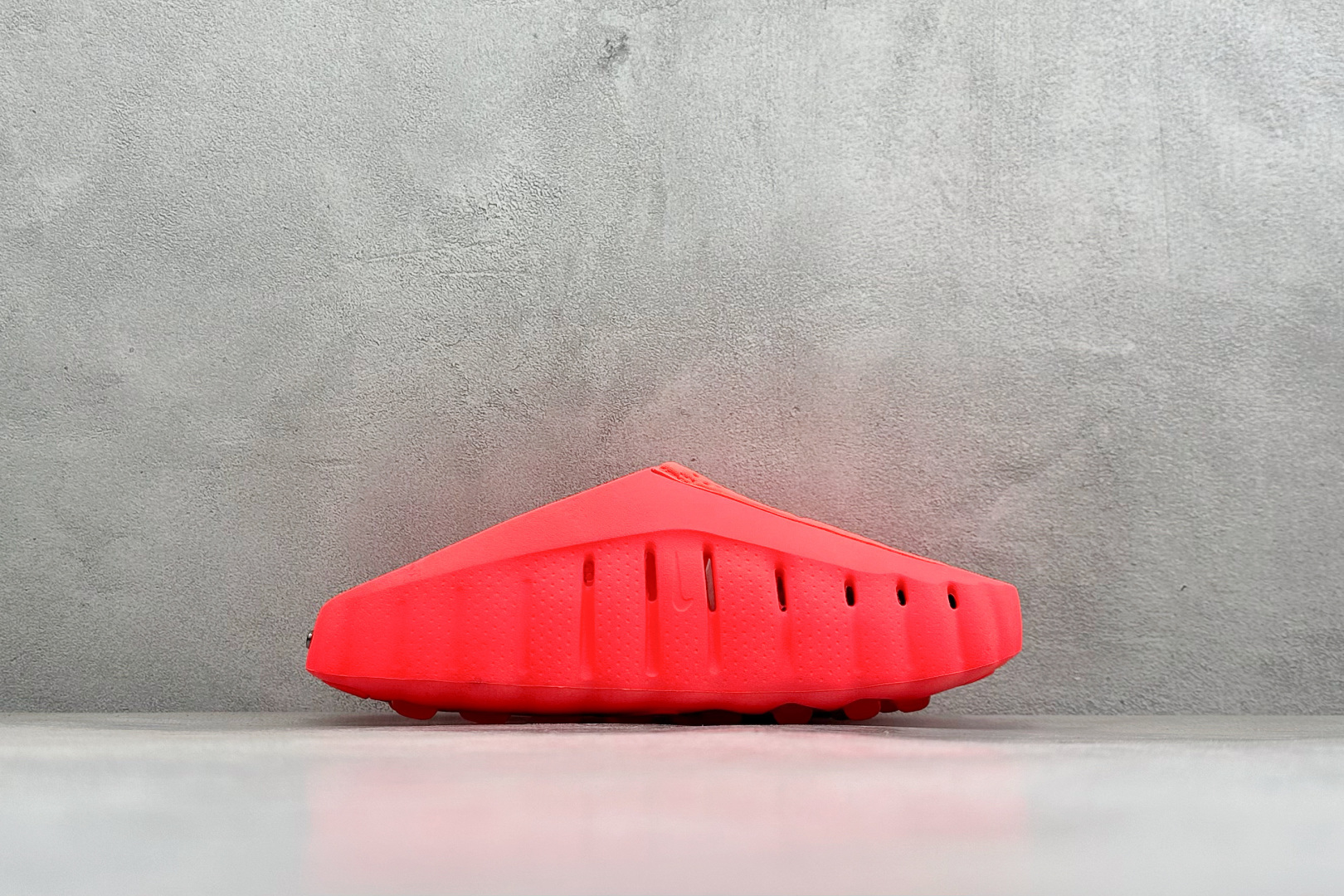 耐克Nike Mind 001 亮红色神经科学足底按摩拖鞋纯原版本 货号：HQ4307-601