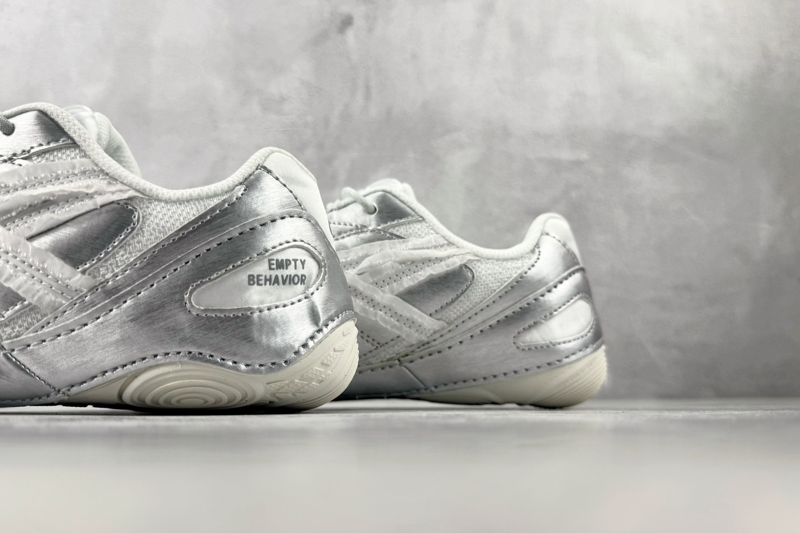 ASICS × empty behavior Hypersync 联名款 银灰色纯原版本 货号：1203B146-100