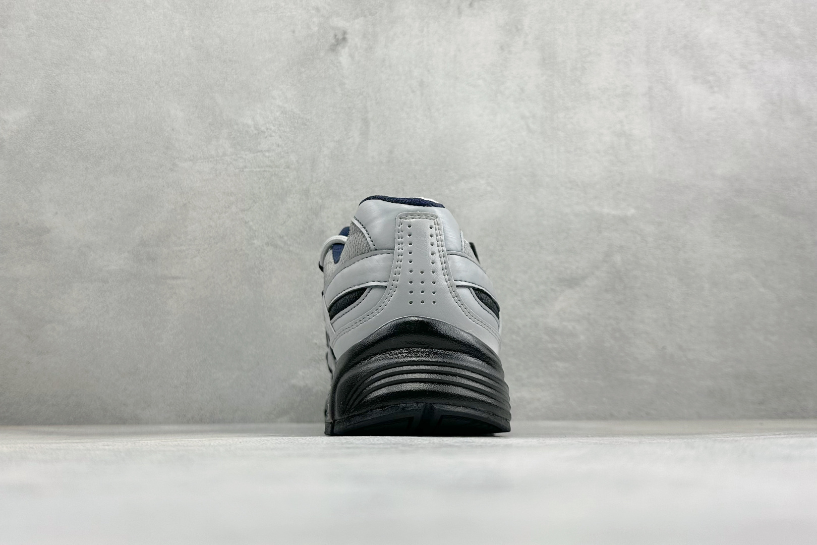 耐克NIKE INITIATOR创始者系列 千禧白复古休闲运动舒适跑鞋纯原版本 货号:394055-001
