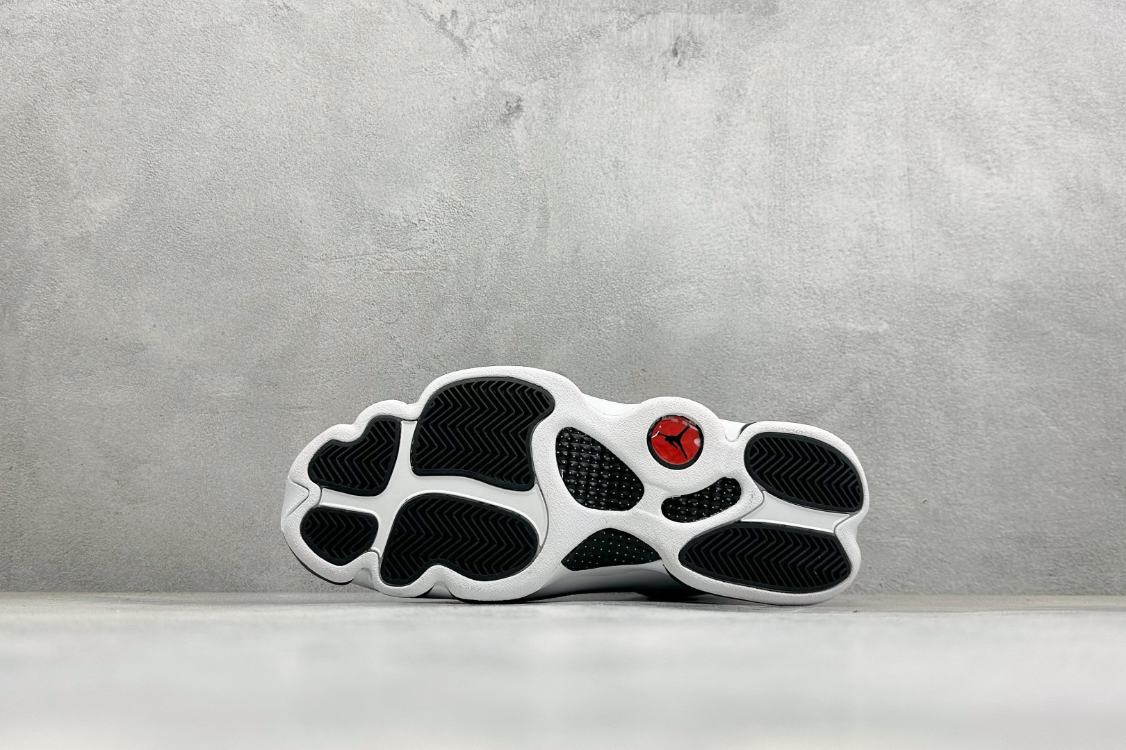 乔丹 Air Jordan 13 XIII Retro"Wolf Grey"迈克尔·乔丹AJ13代复古中帮文化休闲运动篮球鞋-实拍图4