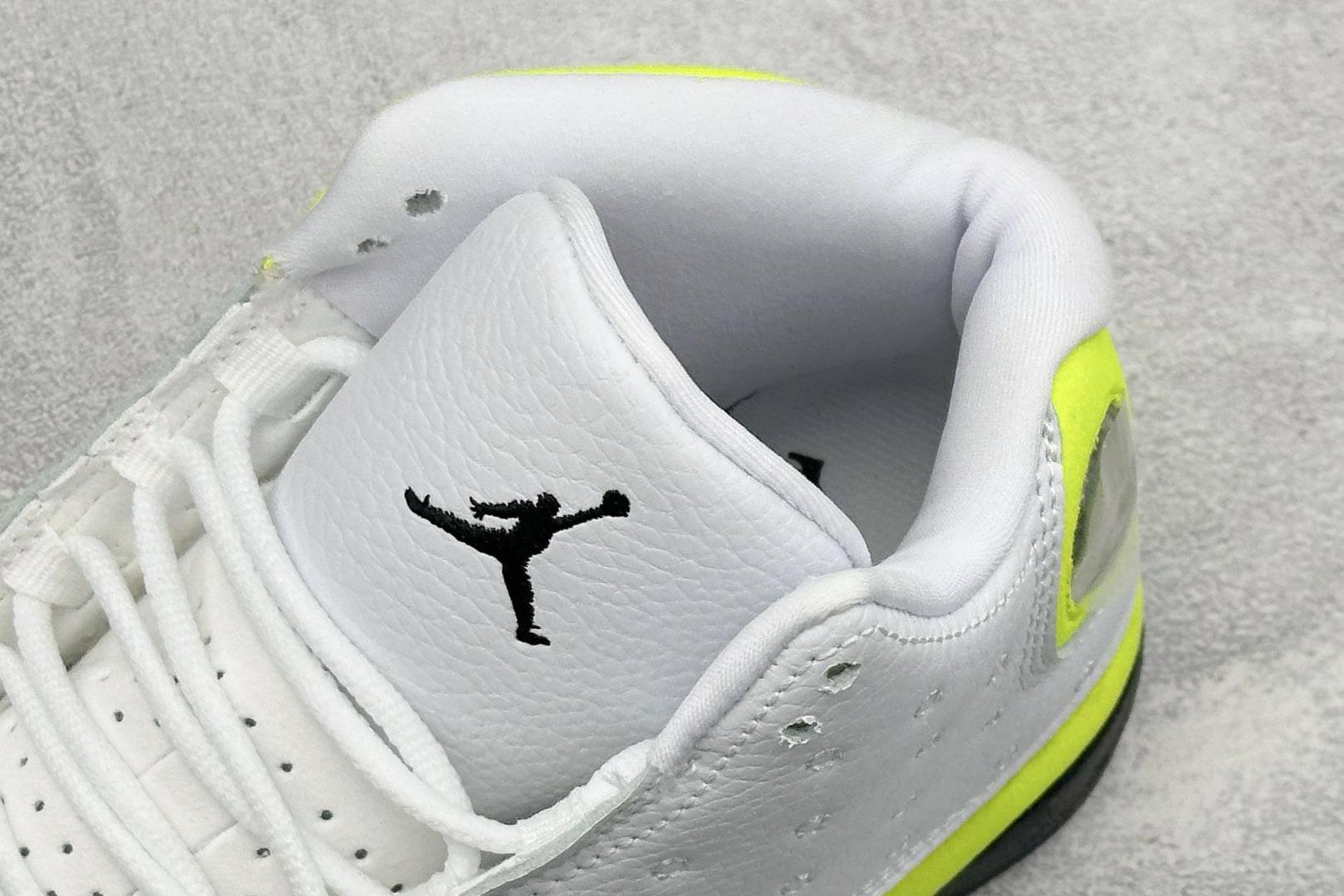 乔丹 Air Jordan 13 XIII Retro"Wolf Grey"迈克尔·乔丹AJ13代复古中帮文化休闲运动篮球鞋-实拍图8