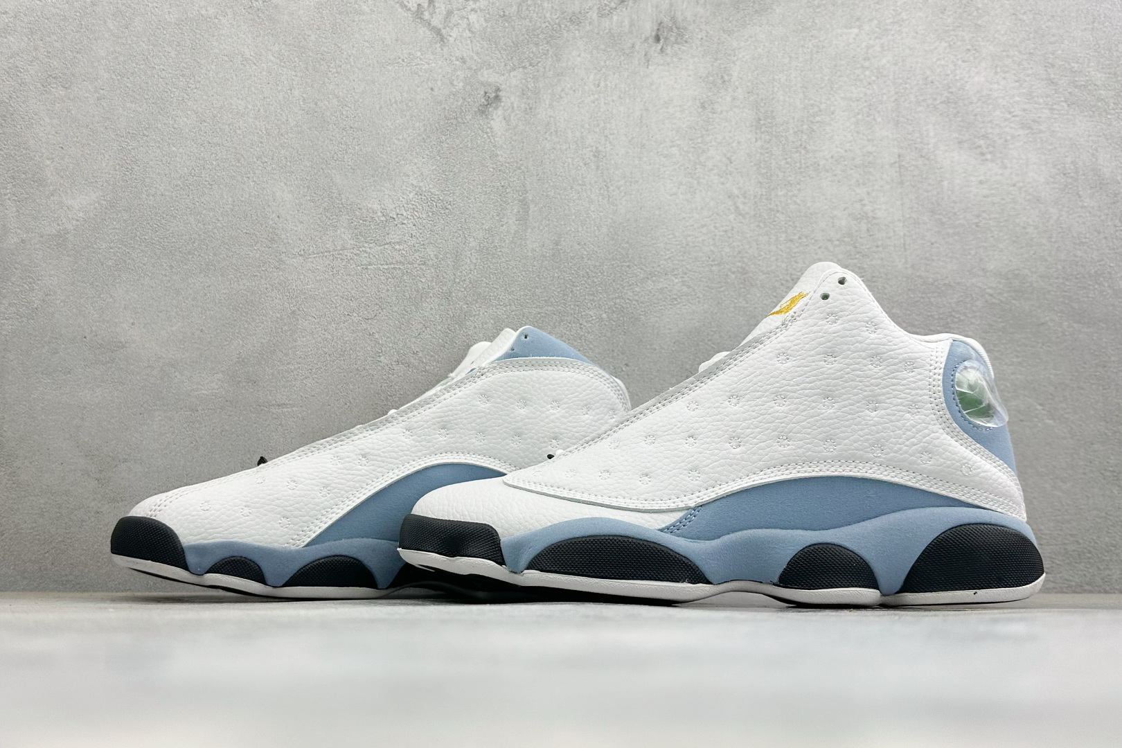 乔丹 Air Jordan 13 XIII Retro"Wolf Grey"迈克尔·乔丹AJ13代复古中帮文化休闲运动篮球鞋-实拍图5