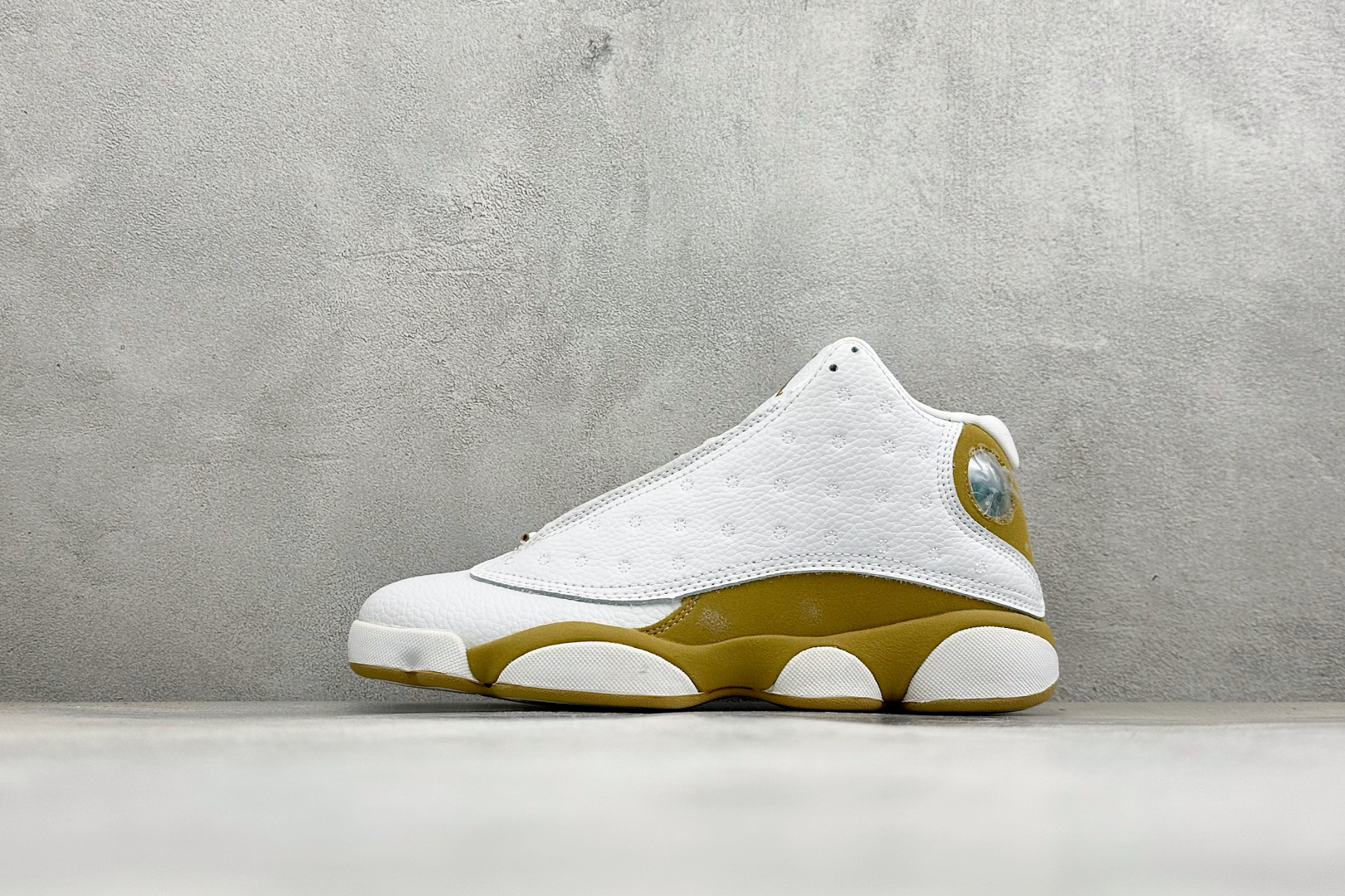 乔丹 Air Jordan 13 XIII Retro"Wolf Grey"迈克尔·乔丹AJ13代复古中帮文化休闲运动篮球鞋-实拍图1