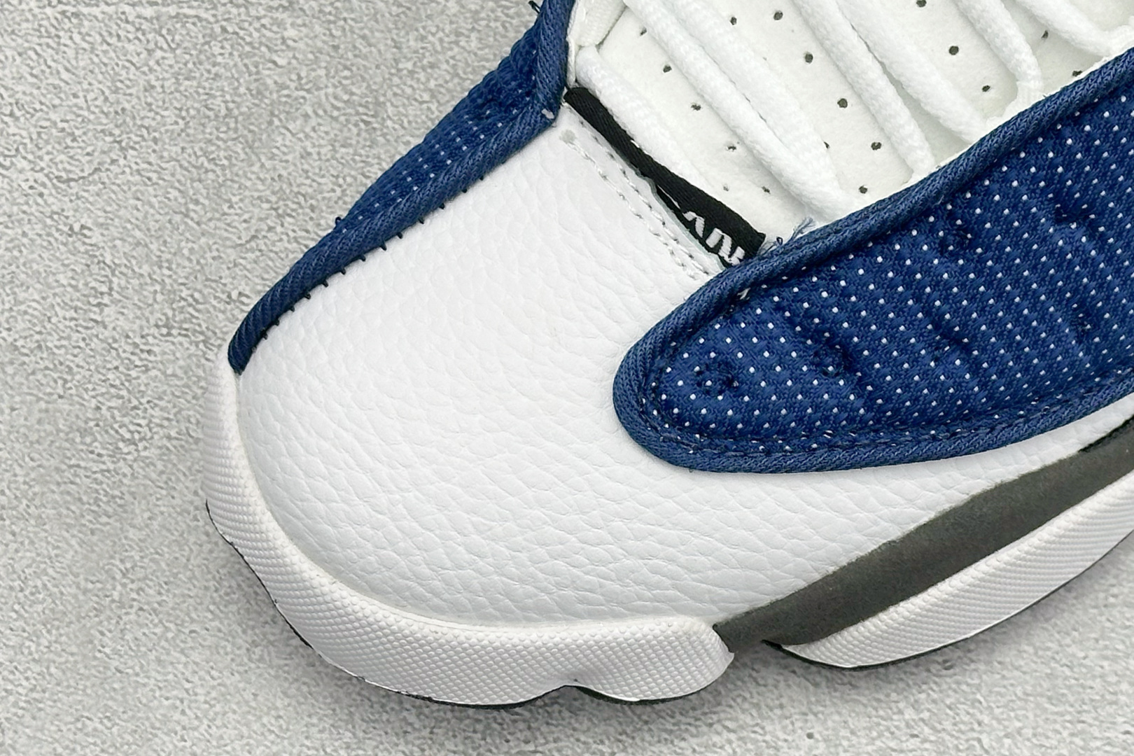 乔丹 Air Jordan 13 XIII Retro"Wolf Grey"迈克尔·乔丹AJ13代复古中帮文化休闲运动篮球鞋-实拍图7