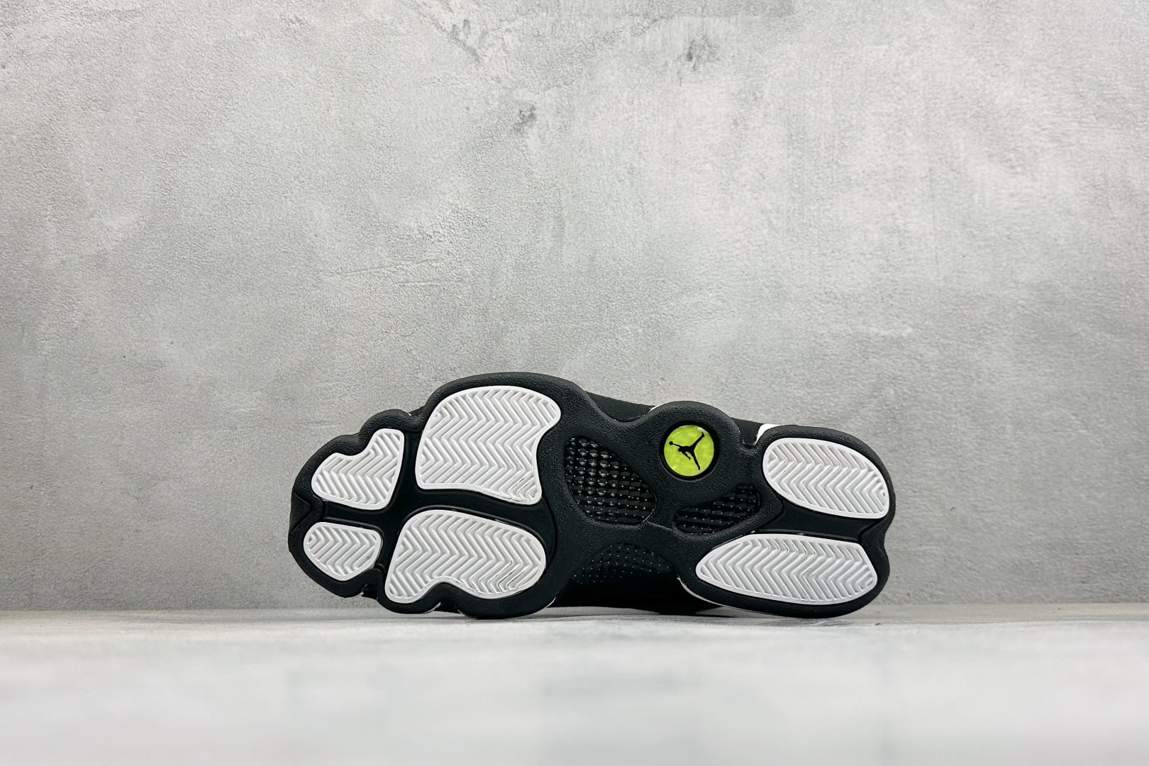 乔丹 Air Jordan 13 XIII Retro"Wolf Grey"迈克尔·乔丹AJ13代复古中帮文化休闲运动篮球鞋-实拍图4