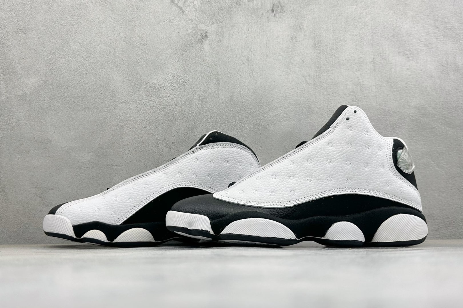 乔丹 Air Jordan 13 XIII Retro"Wolf Grey"迈克尔·乔丹AJ13代复古中帮文化休闲运动篮球鞋-实拍图5