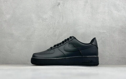 耐克Nike Air Force 1'07 Low 空军一号低帮休闲板鞋 纯原版本 货号：CW2288-001