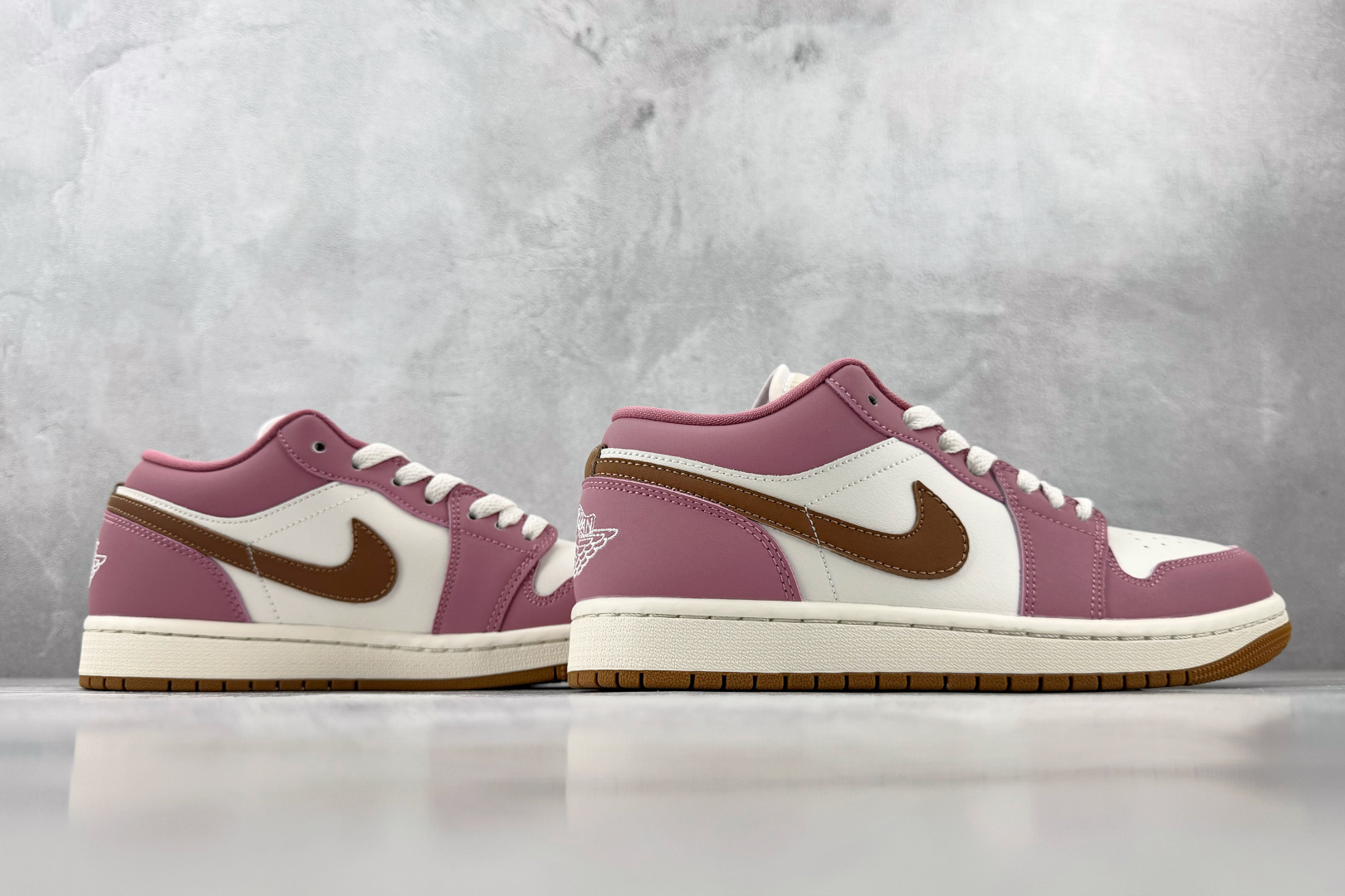 乔丹Jordan Air Jordan 1 粉棕白 纯原版本 货号:DC0774-609 实拍图 6
