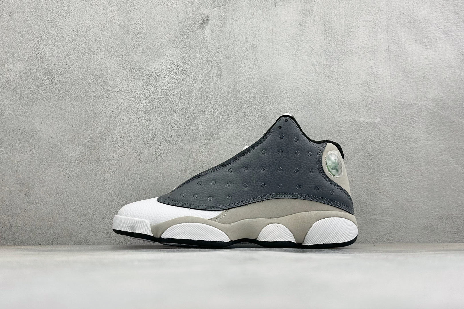 乔丹 Air Jordan 13 XIII Retro"Wolf Grey"迈克尔·乔丹AJ13代复古中帮文化休闲运动篮球鞋-实拍图1