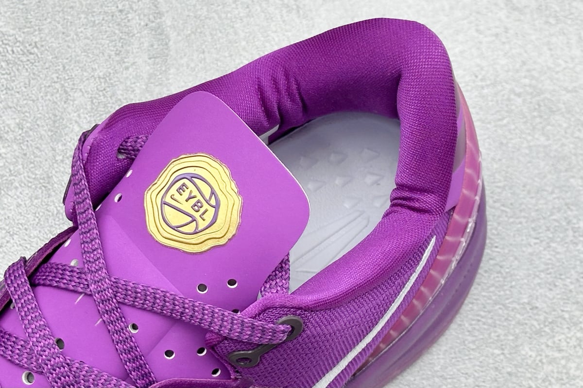 耐克 Nike KOBE VIII PROTRO VIII 科比8代实战运动低帮文化篮球鞋 鞋头和鞋舌采用透气运动网布制成-实拍图8