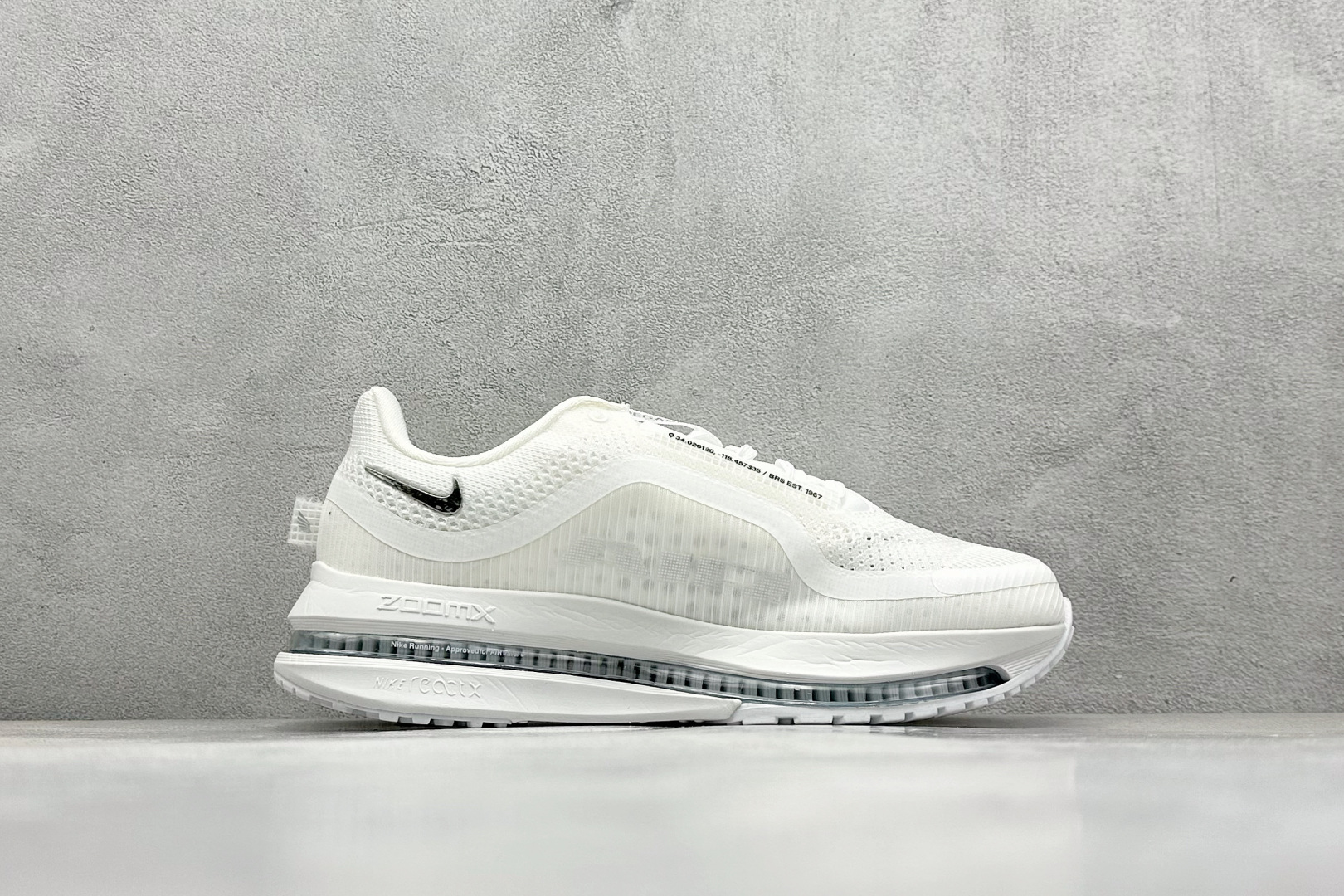 耐克 Nike Air Zoom Pegasus Premium 耐克网面全掌气垫缓震跑鞋-实拍图2