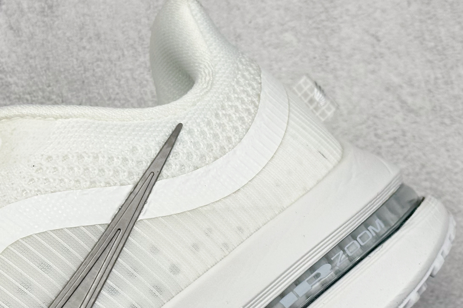 耐克 Nike Air Zoom Pegasus Premium 耐克网面全掌气垫缓震跑鞋-实拍图9