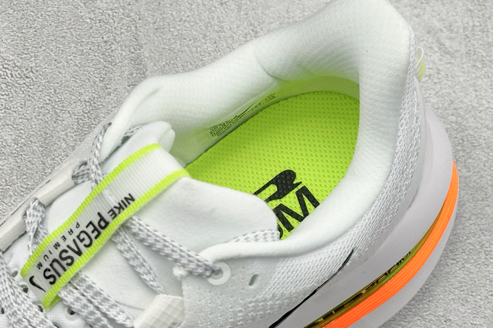耐克 Nike Air Zoom Pegasus Premium 耐克网面全掌气垫缓震跑鞋-实拍图8