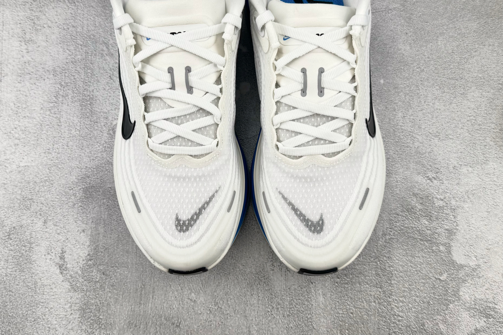 全套数据私模 Nike Vomero Plus 白蓝-实拍图7