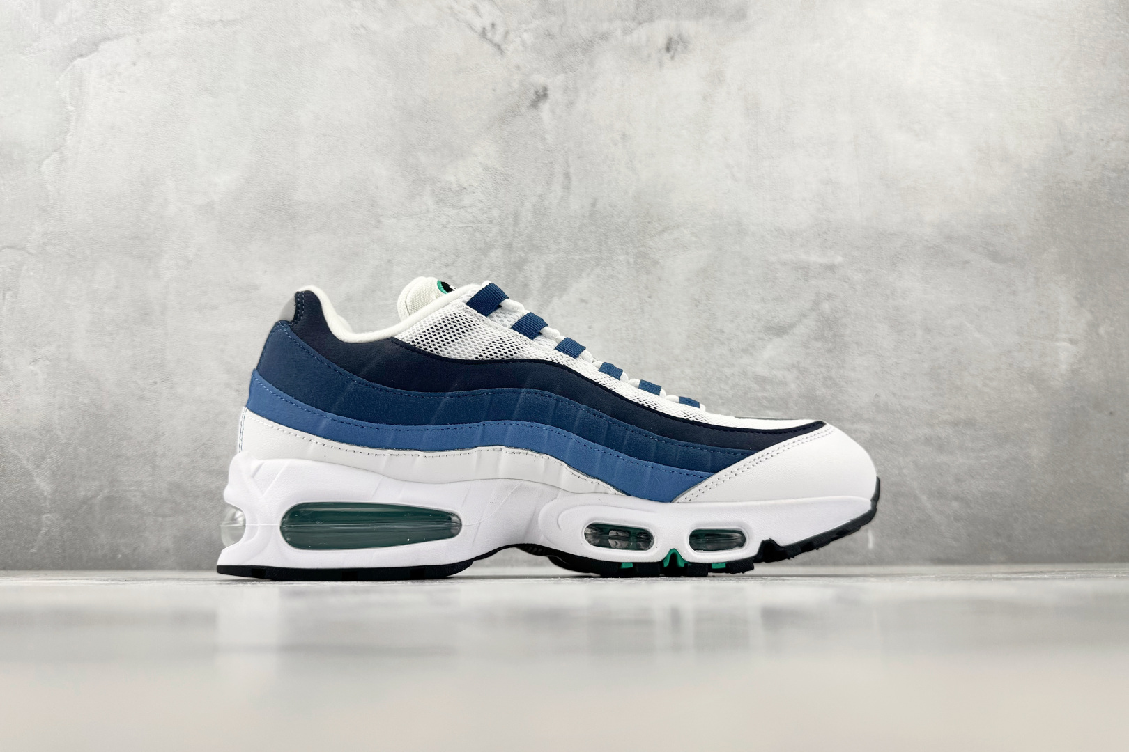 耐克Nike Air Max 95 Big Bubble Slate 白蓝-实拍图2