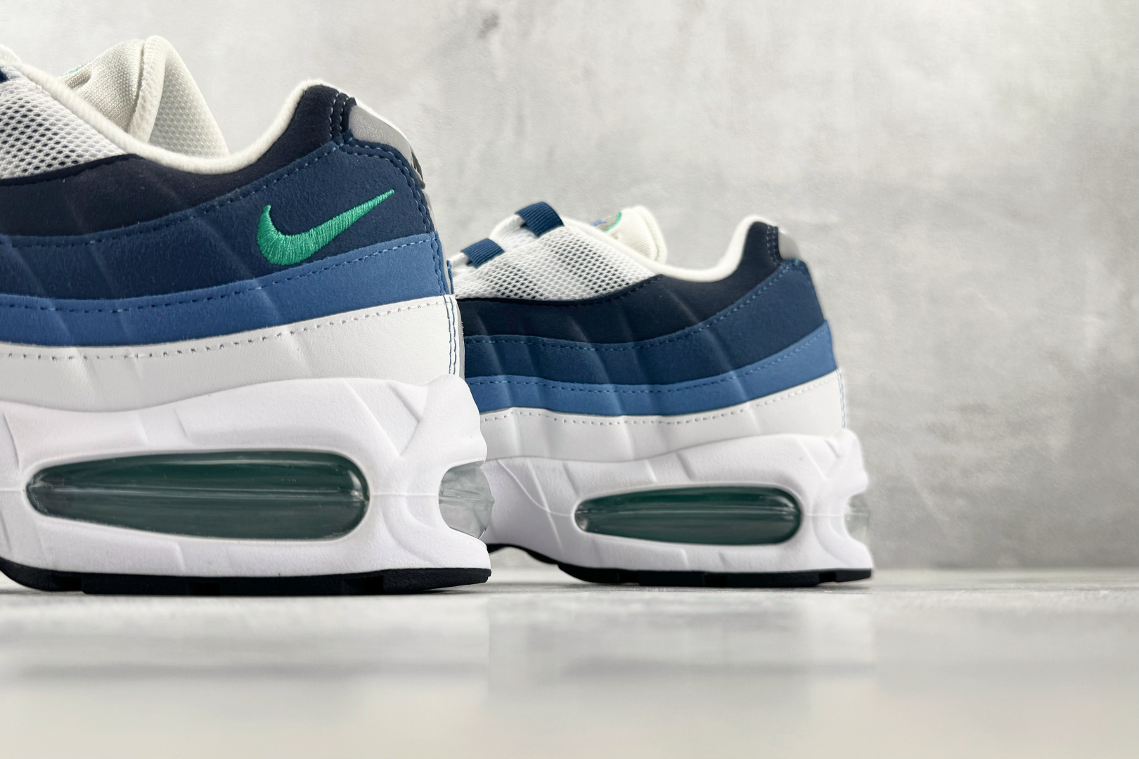 耐克Nike Air Max 95 Big Bubble Slate 白蓝-实拍图8
