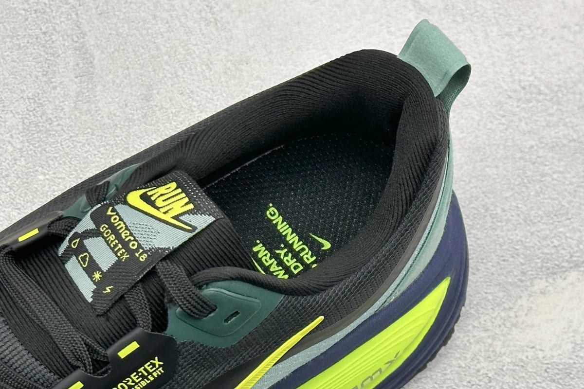 耐克 Nike Zoom VOMERO 18 网面透气轻量跑鞋-实拍图8