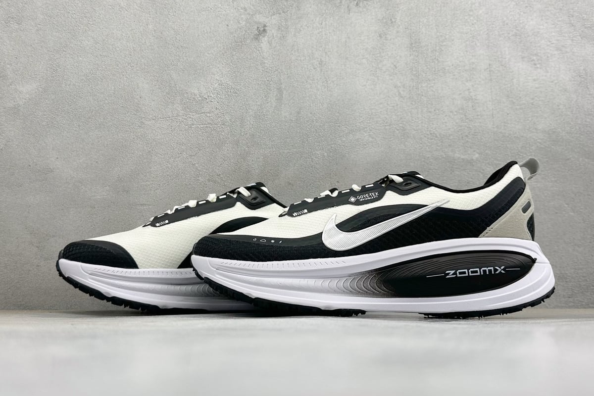 耐克 Nike Zoom VOMERO 18 网面透气轻量跑鞋-实拍图5