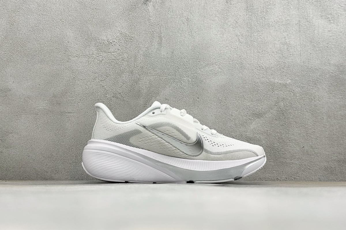 耐克 Nike Air Zoom Pegasus 42 耐克网面透气轻便耐磨跑鞋-实拍图2